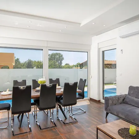 Holiday home L&l By Interhome Medulin