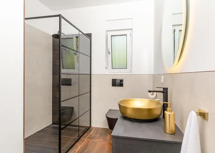 L&l By Interhome