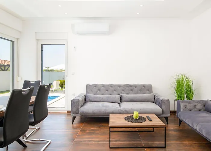L&l By Interhome