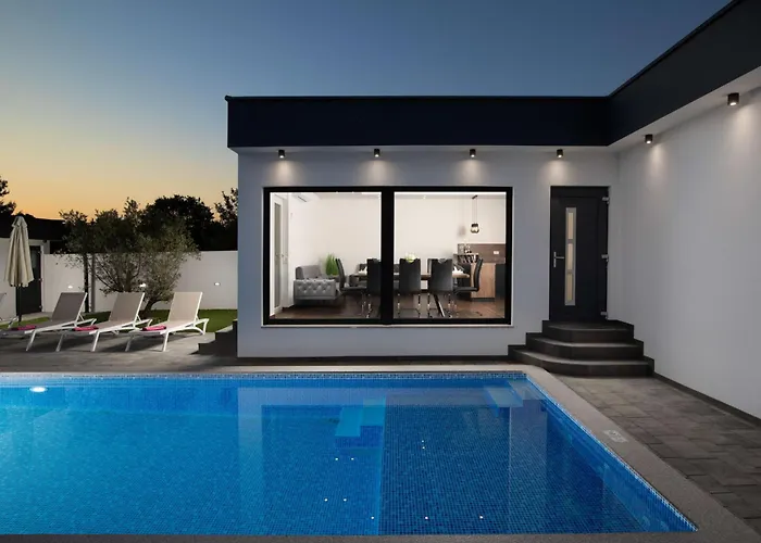 Vakantiehuis L&l By Interhome